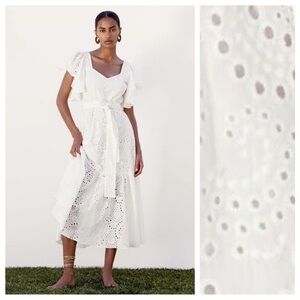 Single piece 🔥 Zara limited edition open work embroidered cotton midi dress